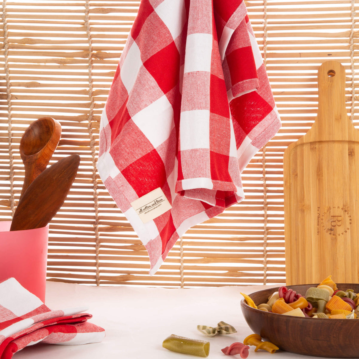 Welcome to My Kitchen Tie Top Hanging Kitchen Towels in White/Red, 3 Pack