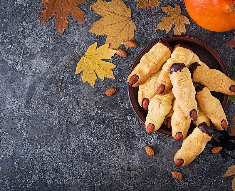 Witch's Fingers Breadsticks