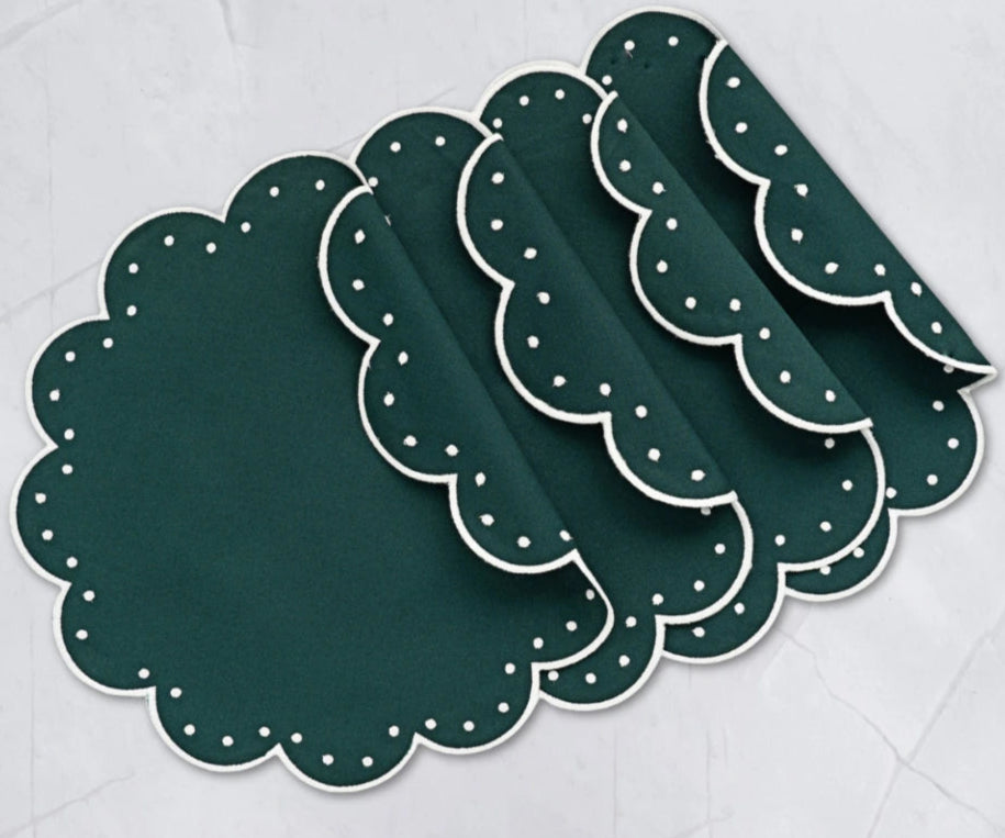 Placemats Round - Scallop Placemat Washable