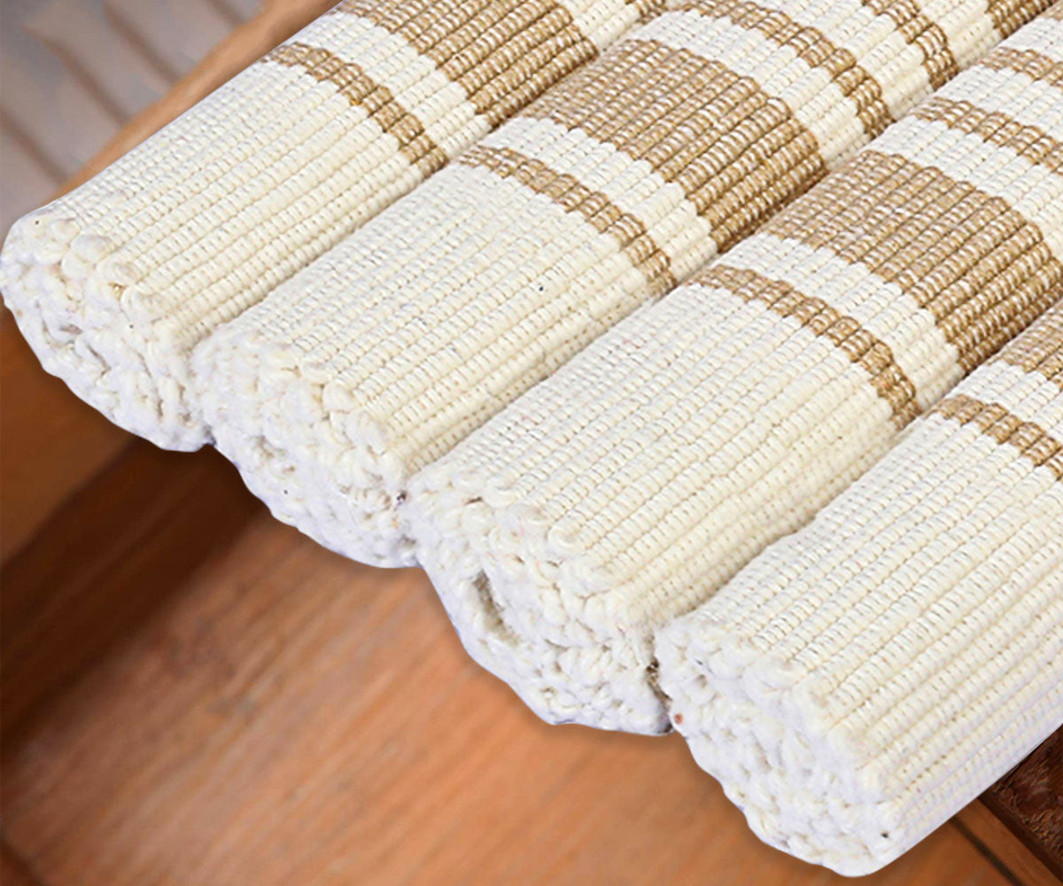 Country beige braided cotton placemats with stripes