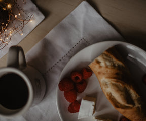 White napkins perfect for outdoor dining