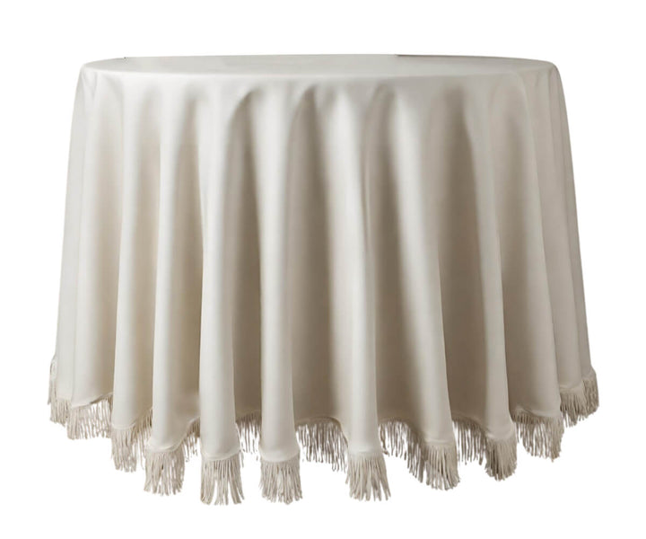 white-wedding-tablecloths