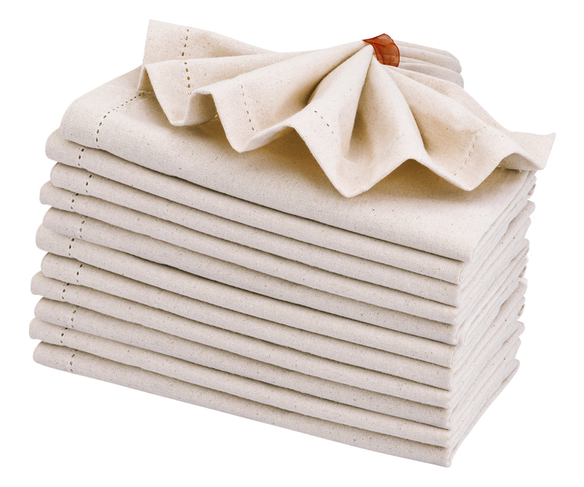 Soft and absorbent cotton napkin, perfect for everyday meals.