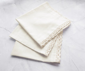 Off White Napkins - Lace Trim