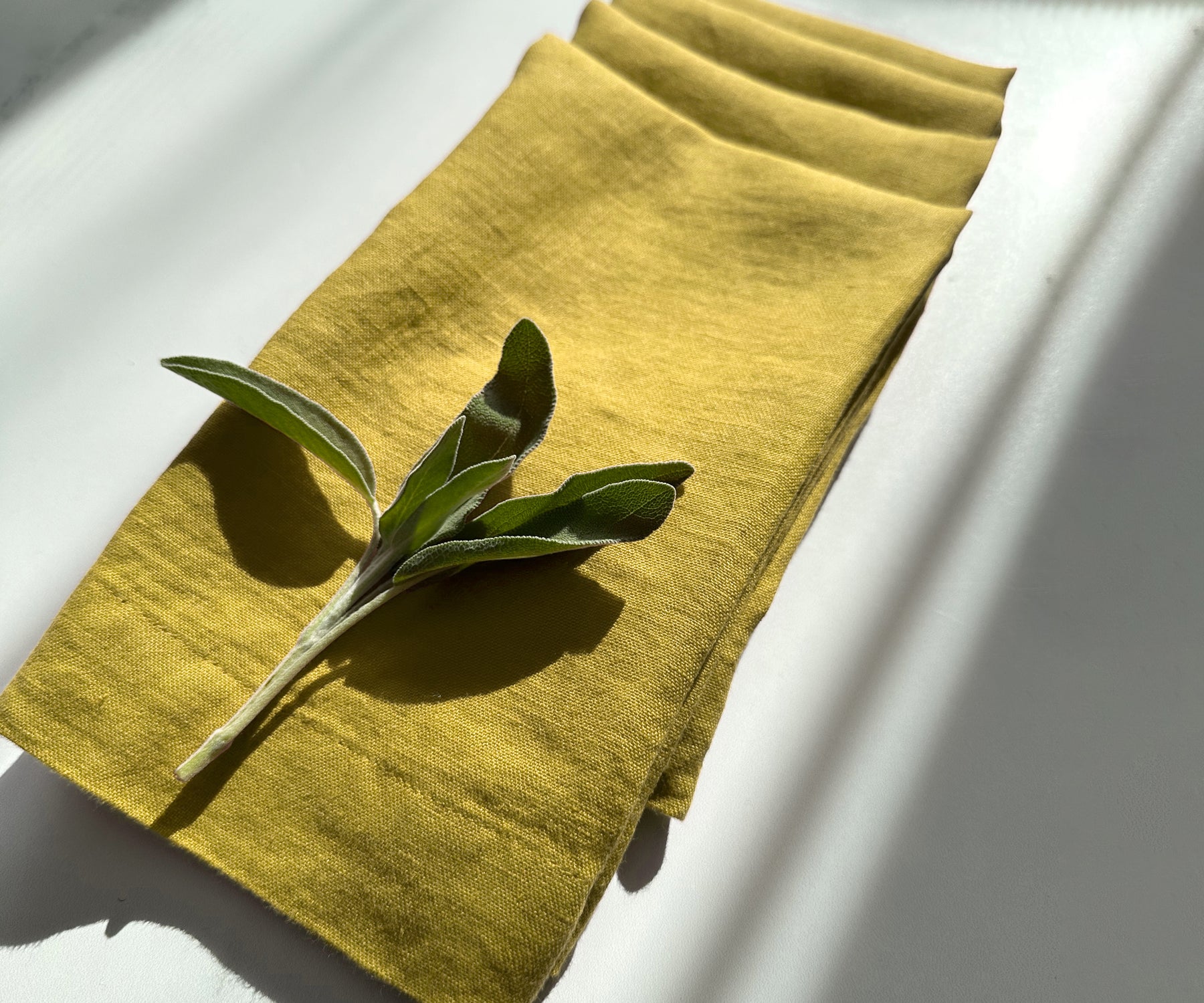 Pear Linen Napkins Set of 4