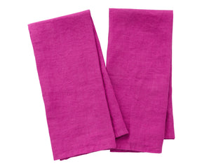 Our soft and absorbent linen dish towels are perfect for drying delicate fabrics.
