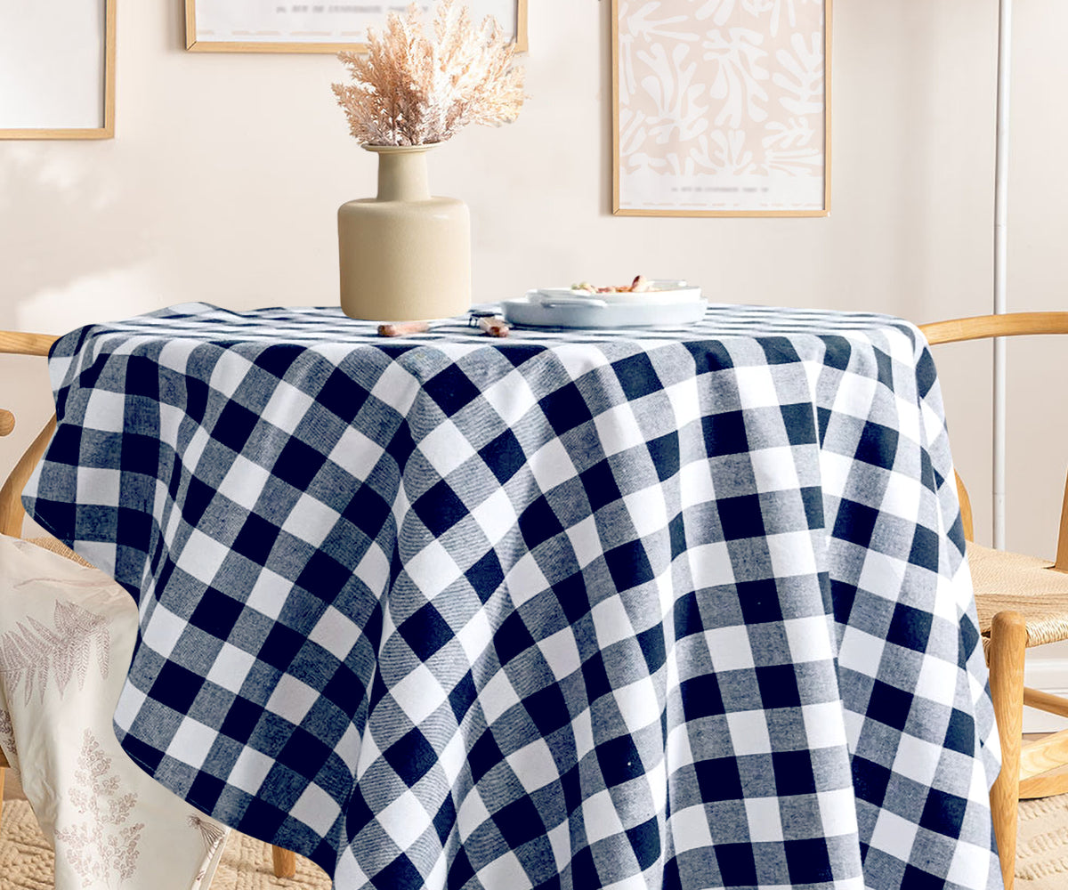 70 tablecloth round for a stylish dining experience.