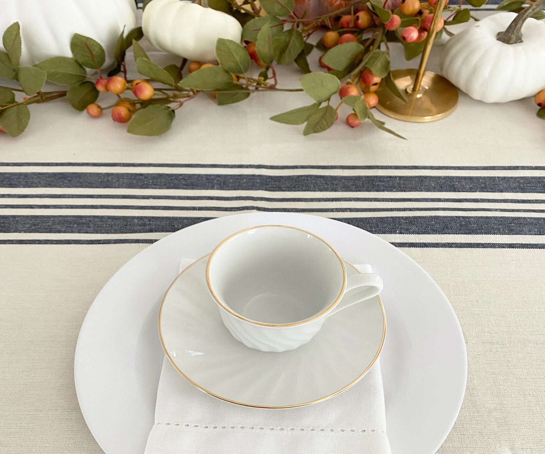 Farmhouse Tablecloth - Country Tablecloths