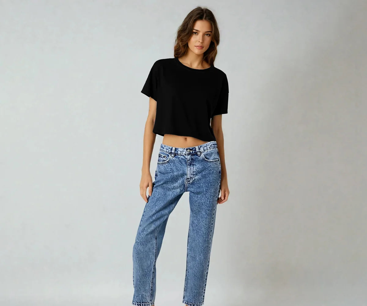 Basic black cropped tee perfect for layering