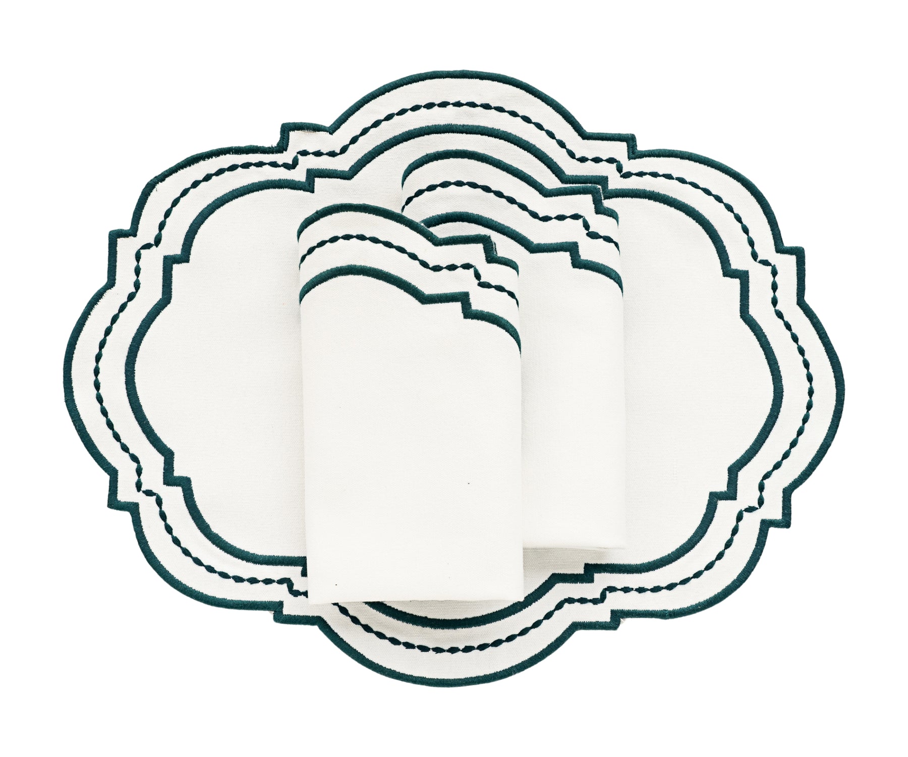 scallop placemats
scallop placemat
scallop edge placemat
scalloped linen placemats
scalloped woven placemats